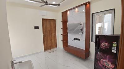 Living Room Image of 750 Sq.ft 1 BHK Apartment / Flat for rent in Kondapur Hyderabad for Rs. 28000