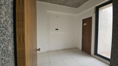 Bedroom Image of 1750 Sq.ft 3 BHK Apartment / Flat for sale in Reflection, Shela Ahmedabad for Rs. 9100000