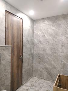 Common Bathroom Image of 1557 Sq.ft 3 BHK Builder Floor for sale in Fidato Honour Homes, Sector 89 Faridabad for Rs. 15000000