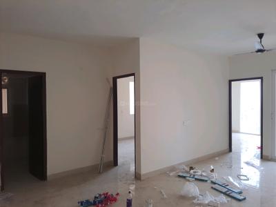 Living Room Image of 1000 Sq.ft 2 BHK Apartment / Flat for sale in Signature Orchard Avenue 2, Sector 93 Gurgaon for Rs. 6600000