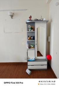 Bedroom Image of 1810 Sq.ft 3 BHK Apartment / Flat for sale in Gomti Nagar Lucknow for Rs. 14000000