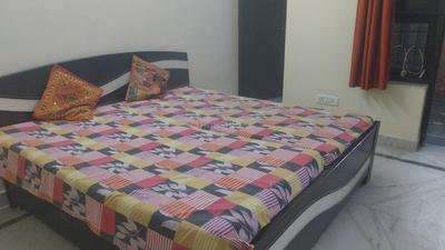 1 RK Independent Builder Floor