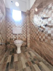 Bathroom Image of 800 Sq.ft 2 BHK Apartment / Flat for sale in Boral Kolkata for Rs. 2375000
