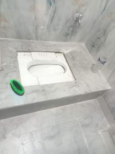 Image of 1050 Sq.ft 2 BHK Apartment / Flat for sale in Sector 72, Noida for Rs. 4000000