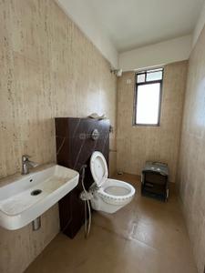 Bathroom Image of 1050 Sq.ft 2 BHK Apartment / Flat for sale in Kanakia Hollywood, Andheri West Mumbai for Rs. 34000000
