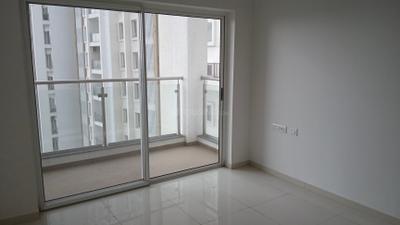 Bedroom Image of 1200 Sq.ft 2.5 BHK Apartment / Flat for rent in Runwal The Central Park, Chinchwad Pune for Rs. 45151