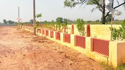 Image of 450 Sq.ft Residential Plot / Land for sale in Barsana, Mathura for Rs. 900000