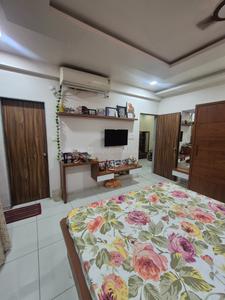 Bedroom Image of 2000 Sq.ft 2 BHK Villa for rent in Atladara Vadodara for Rs. 25000