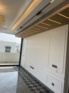 Kitchen Image of 2700 Sq.ft 3 BHK Builder Floor for sale in DLF City Phase 1, DLF Phase 1 Gurgaon for Rs. 47000000