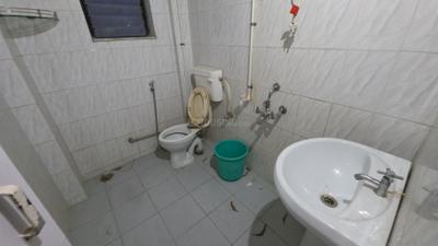 Image of 950 Sq.ft 2 BHK Apartment / Flat for rent in Kothrud, Pune for Rs. 34000