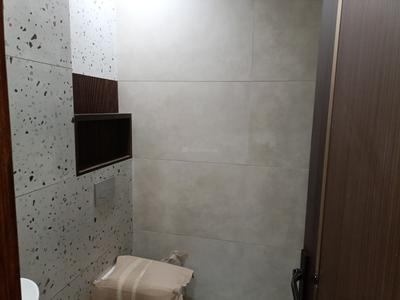 Image of 1850 Sq.ft 4 BHK Builder Floor for sale in Laxmi Nagar, New Delhi for Rs. 22500000