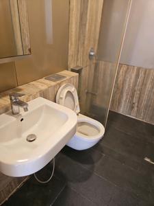 Bedroom Three Image of 1550 Sq.ft 2.5 BHK Apartment / Flat for sale in Lodha New Cuffe Parade, Sion Mumbai for Rs. 38000000