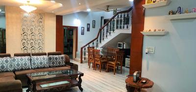 5 BHK Independent House