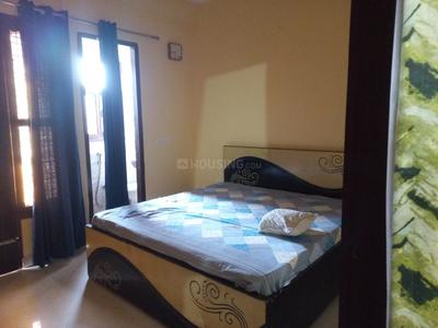 Bedroom Image of 800 Sq.ft 2 BHK Builder Floor for rent in Sector 105 Gurgaon for Rs. 25000