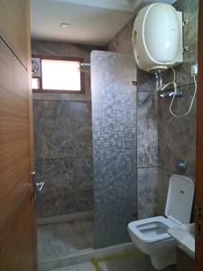 Bedroom One Image of 1530 Sq.ft 3 BHK Builder Floor for rent in Paschim Vihar New Delhi for Rs. 55000