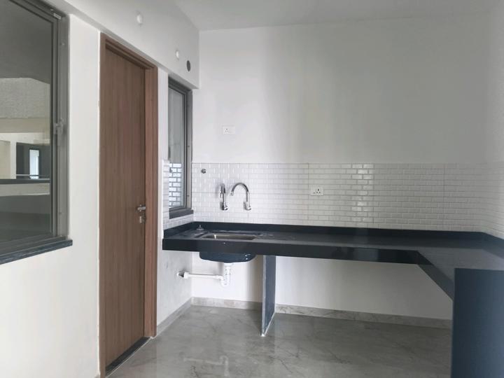 Majestique Signature Towers Main Image 1