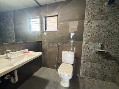 Image of 1200 Sq.ft 2 BHK Apartment / Flat for rent in Kumar Prospera, Hadapsar, Pune for Rs. 45000