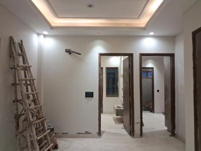 Living Room Image of 900 Sq.ft 3 BHK Builder Floor for sale in Paschim Vihar New Delhi for Rs. 18500000
