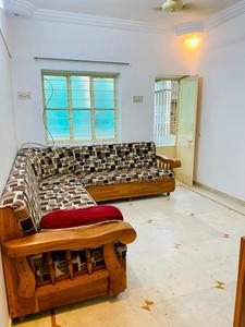 Hall Image of 1220 Sq.ft 2 BHK Apartment / Flat for rent in Navrangpura Ahmedabad for Rs. 26000
