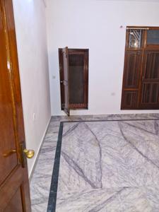 Bedroom Image of 1100 Sq.ft 3 BHK Apartment / Flat for rent in Himgiri Apartments, Kalkaji Extension New Delhi for Rs. 55000