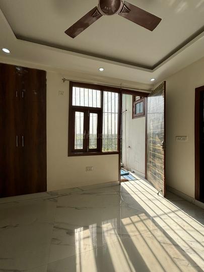 Saket Bedroom 1