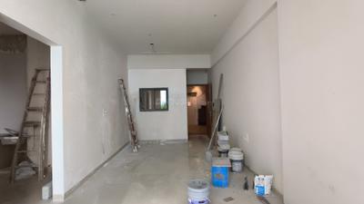 Living Room Image of 850 Sq.ft 2 BHK Apartment / Flat for sale in Vile Parle East Mumbai for Rs. 35000000