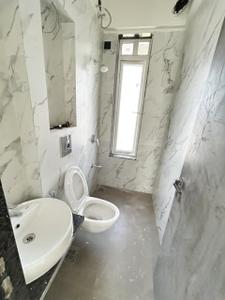 Bathroom Image of 1000 Sq.ft 3 BHK Apartment / Flat for rent in Borivali West Mumbai for Rs. 90000