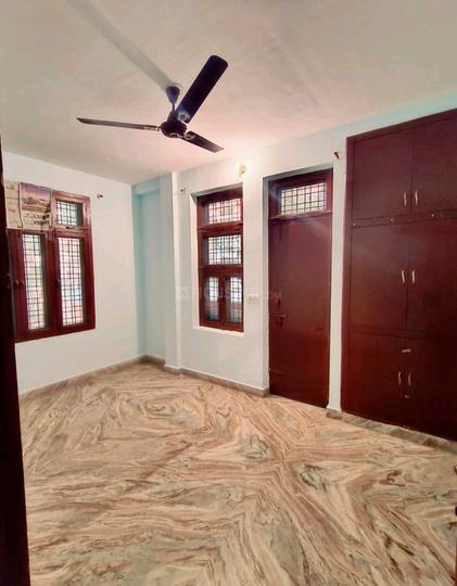 Dwarka sector 19 Akashdham apartment Bedroom 1