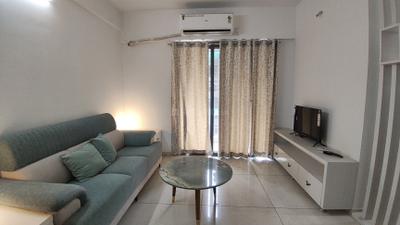 Living Room Image of 1550 Sq.ft 3 BHK Apartment / Flat for rent in Adani Amogha, Shantigram Ahmedabad for Rs. 46000