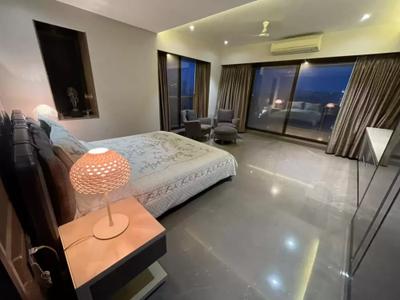 Bedroom Image of 6150 Sq.ft 6 BHK Apartment / Flat for sale in Lakefront Solitaire, Powai Mumbai for Rs. 270000000