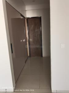 Image of 2243 Sq.ft 4 BHK Apartment / Flat for rent in Rishita Manhattan, Gomti Nagar Extension, Lucknow for Rs. 50000