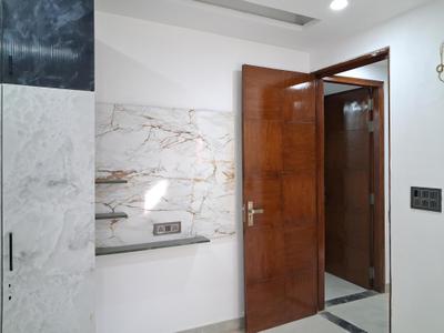 Bedroom Image of 1500 Sq.ft 4 BHK Apartment / Flat for sale in JMD Aashirwad Apartment, Sector 73 Noida for Rs. 5500000