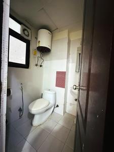 Bathroom Image of 2298 Sq.ft 4 BHK Apartment / Flat for sale in Angel Mercury, Indirapuram Ghaziabad for Rs. 22500000