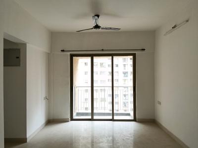 Living Room Image of 1100 Sq.ft 3 BHK Apartment / Flat for rent in Lodha Splendora, Thane West Thane for Rs. 35000