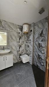 Bathroom Image of 1350 Sq.ft 3 BHK Builder Floor for sale in Freedom Fighters Enclave New Delhi for Rs. 9500000