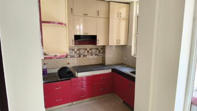 Kitchen Image of 1050 Sq.ft 2 BHK Apartment / Flat for rent in Zeta I Greater Noida for Rs. 22000