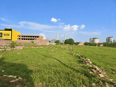 Image of 2000 Sq.ft Residential Plot / Land for sale in Allahabad Fort, Allahabad for Rs. 100000