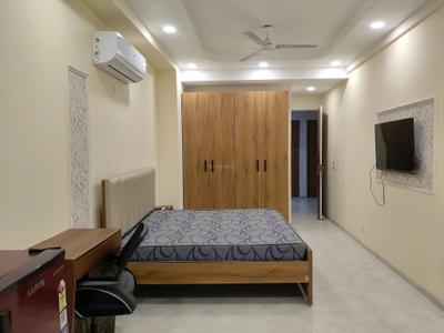 Bedroom Image of 650 Sq.ft 1 RK Builder Floor for rent in CGHS Milan, Sector 39 Gurgaon for Rs. 24000