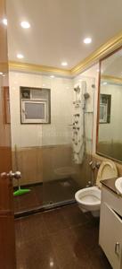 Bathroom Image of 2250 Sq.ft 3 BHK Apartment / Flat for sale in Dosti Flamingos, Sewri Mumbai for Rs. 57500000