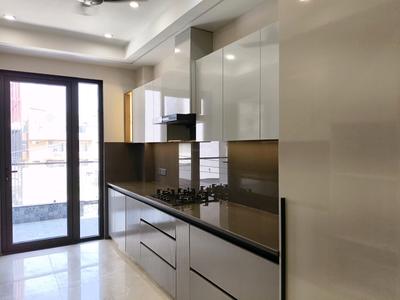 Kitchen Image of 2550 Sq.ft 4 BHK Builder Floor for sale in Paramount Low Rise Floors South City 2, Sector 49 Gurgaon for Rs. 32700000