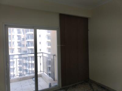 Bedroom Image of 1300 Sq.ft 3 BHK Apartment / Flat for sale in Amrapali Verona Heights, Noida Extension Greater Noida for Rs. 9400000