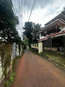 Image of 4356 Sq.ft 5 BHK Independent House for sale in Moozhikkal, Kozhikode for Rs. 17500000