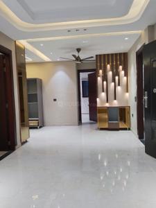 Hall Image of 1800 Sq.ft 4 BHK Apartment / Flat for sale in Sector 104 Noida for Rs. 9500000