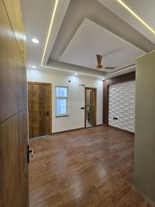 Bedroom Image of 2190 Sq.ft 4 BHK Builder Floor for sale in Land Craft Golf Links Plots, Pandav Nagar Ghaziabad for Rs. 11000000
