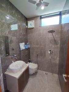 Image of 1800 Sq.ft 3 BHK Builder Floor for rent in DDA RWA Sarvapriya Vihar DDA Flats, Hauz Khas, New Delhi for Rs. 105000