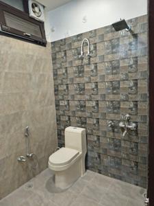 Bathroom Image of 4200 Sq.ft 4 BHK Independent House for sale in Indira Nagar Lucknow for Rs. 25000000