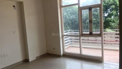 Bedroom Image of 1200 Sq.ft 2.5 BHK Apartment / Flat for sale in RAS Palm Residency, Sector 76 Faridabad for Rs. 7500000