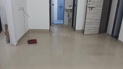 Living Room Image of 510 Sq.ft 1 BHK Apartment / Flat for rent in Agripada Mumbai for Rs. 45000