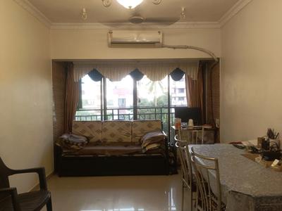 Living Room Image of 601 Sq.ft 2 BHK Apartment / Flat for sale in KT Trigun Chs Ltd, Borivali West Mumbai for Rs. 16500000
