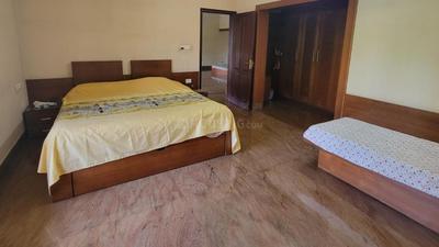 Bedroom Image of 5500 Sq.ft 4 BHK Independent House for sale in Kadavanthra Kochi for Rs. 75000000
